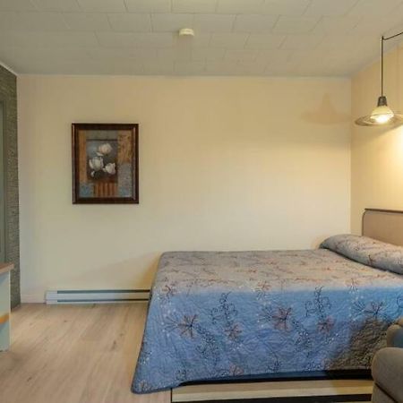 Degelis Motel Claude المظهر الخارجي الصورة